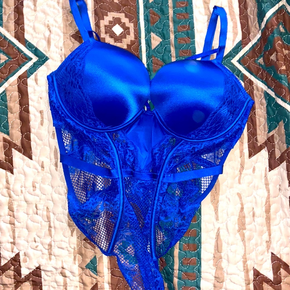 Bombshell Victorias Secret Teddy Bra Lingerie One Piece Lace XL Strappy